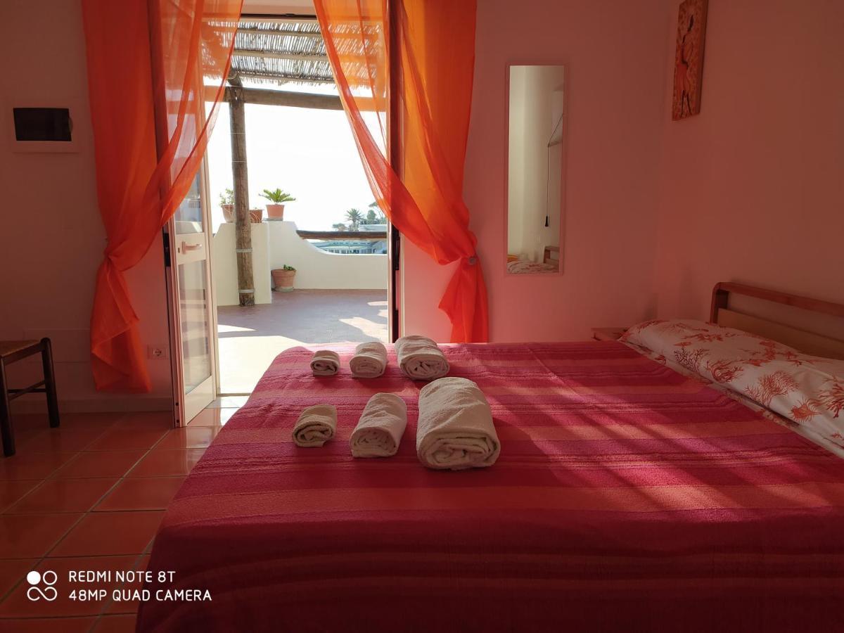 Casa Bianca Ischia Holiday home Sant'Angelo (Isola d'Ischia)