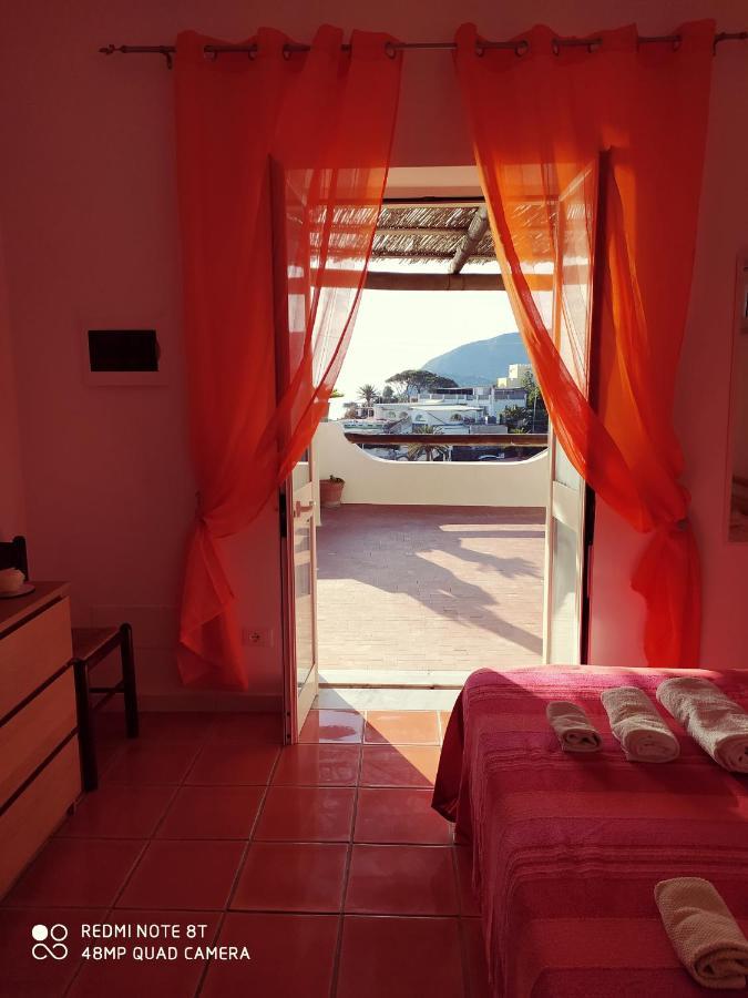 Casa Bianca Ischia * Sant'Angelo (Isola d'Ischia)