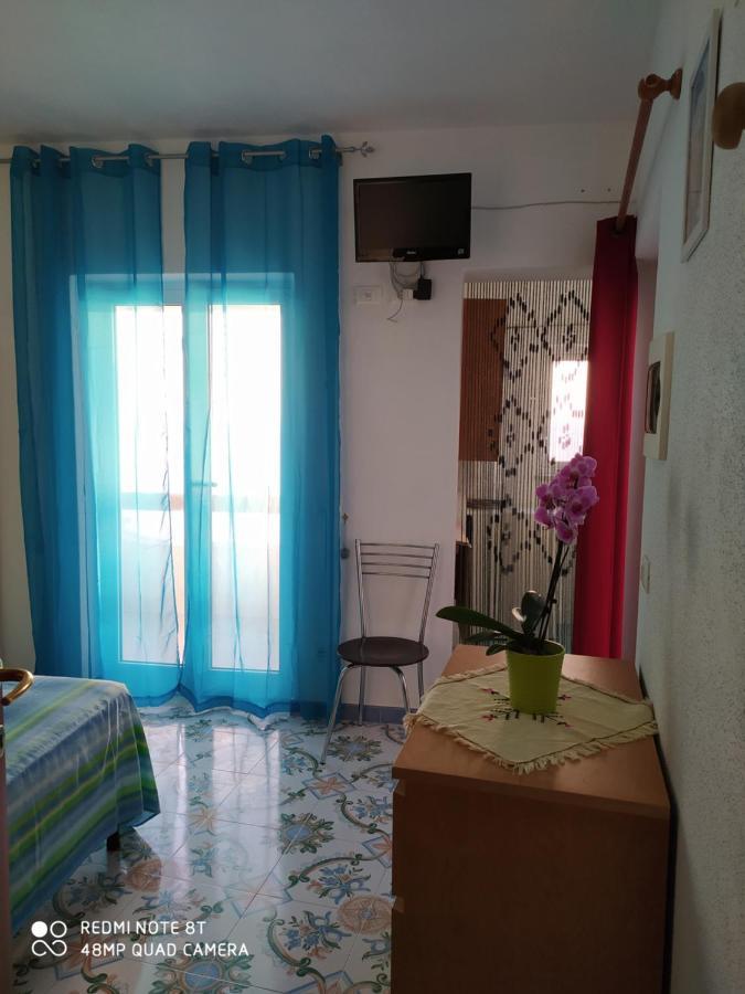 Casa Bianca Ischia * Sant'Angelo (Isola d'Ischia)